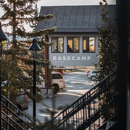 Basecamp Lodge Canmore Exteriör bild